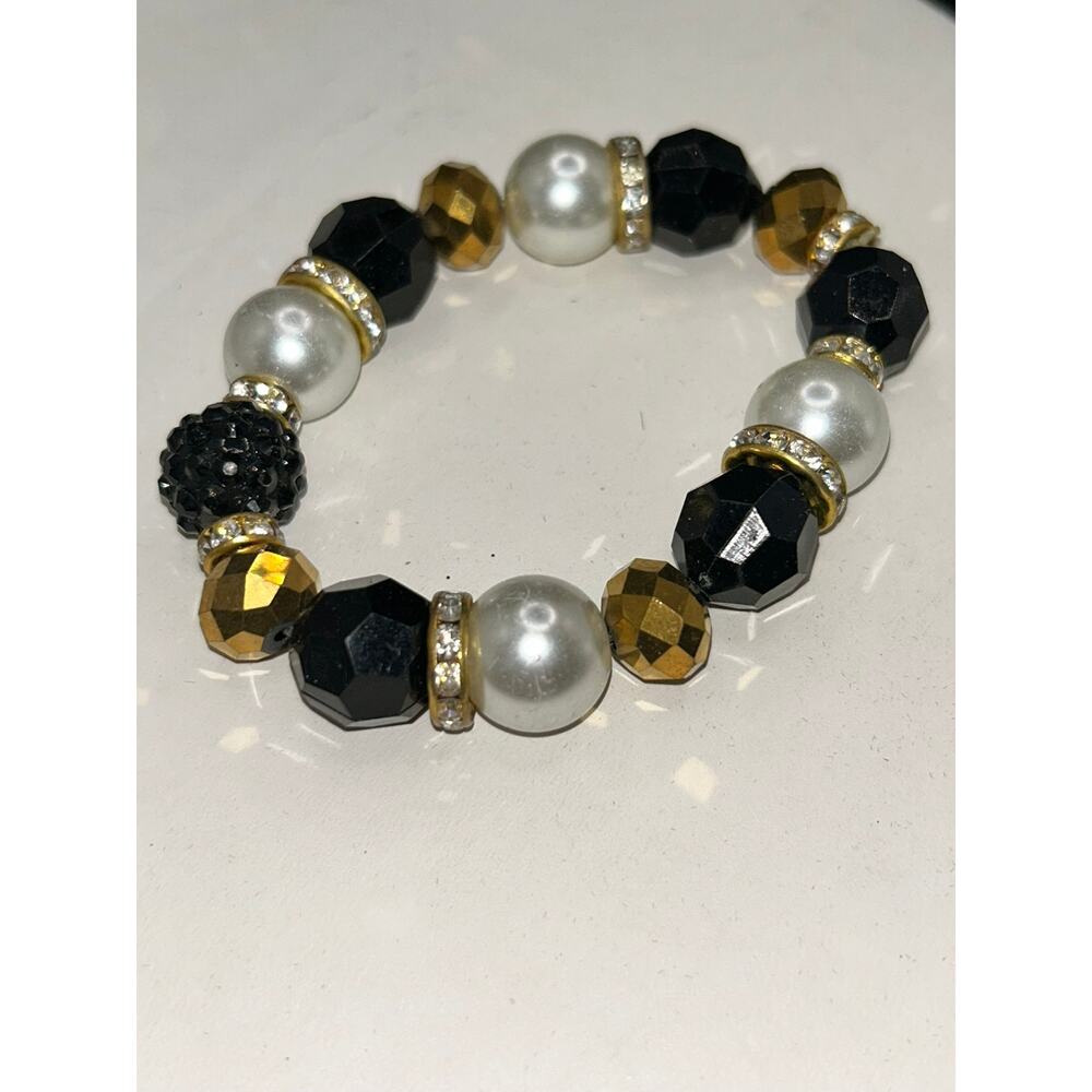 Vintage Style Black, Gold & White Beaded Stretch Bracelet - Gold Tone Accents